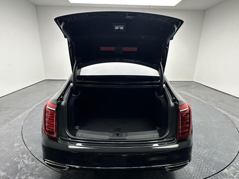 Hongqi Red Flag H9 2020