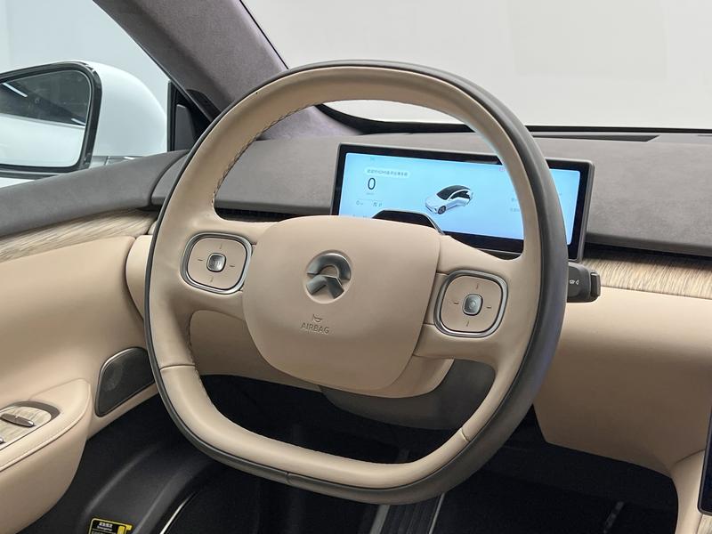 NIO NIO ET7 2021