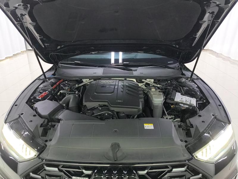 Audi Audi A7L 2024