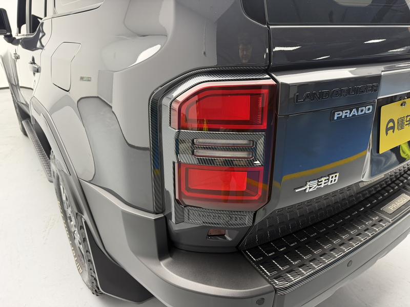 Toyota Prado 2024