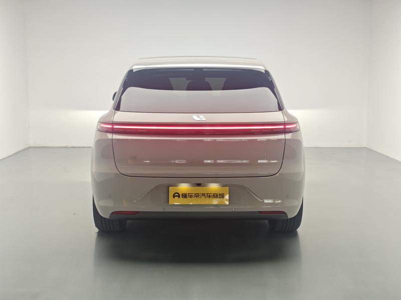 Li Auto Ideal L6 2024