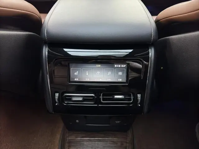 Lincoln Flying home 3.0T V6 four-wheel drive Zunya edition