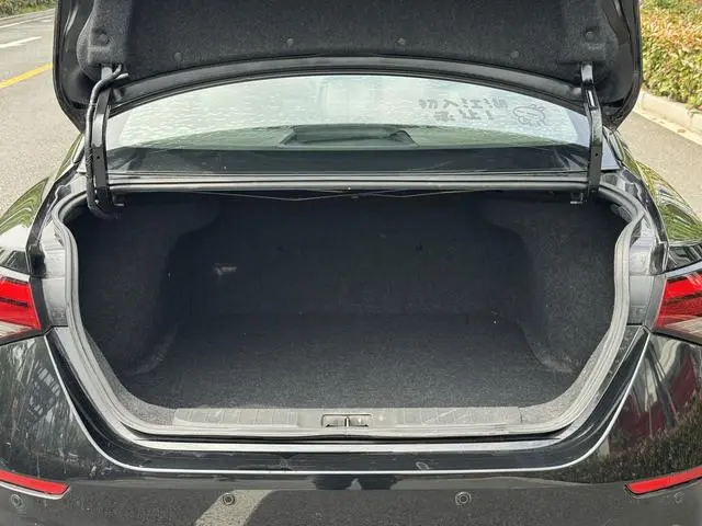 Nissan Xuan Yi 1.6L XL CVT Enjoy Edition