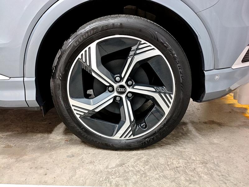 Audi Audi Q4 e-tron 2023