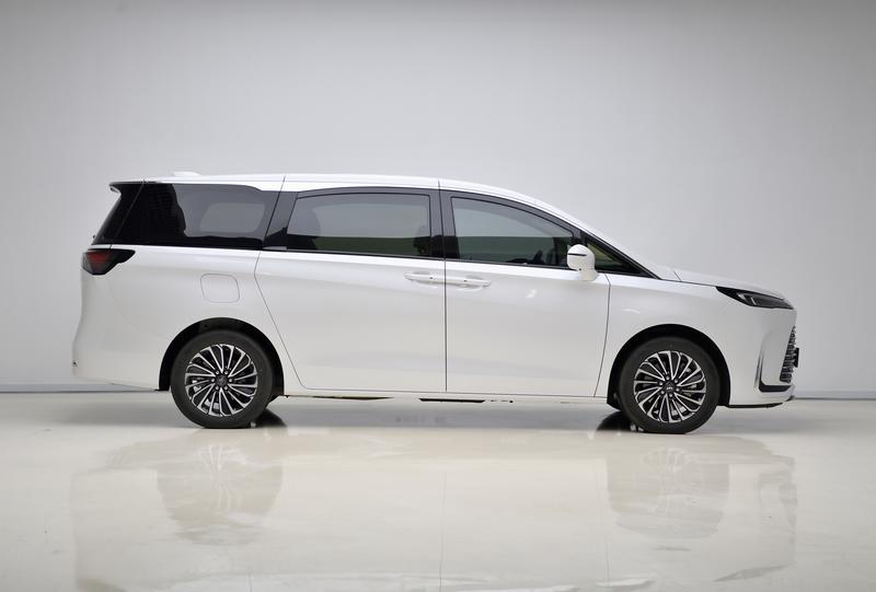Buick Buick GL8 PHEV 2025
