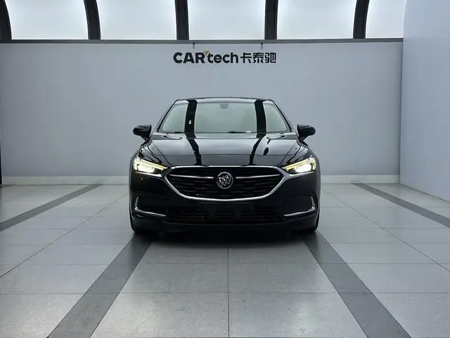 Buick Lacrosse 652T luxury