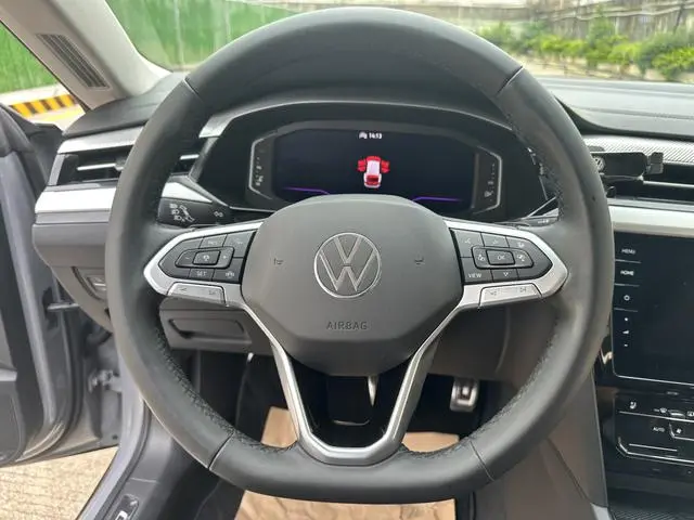 Volkswagen Volkswagen CC Hunting vehicle 380TSI Hunting Heart Edition