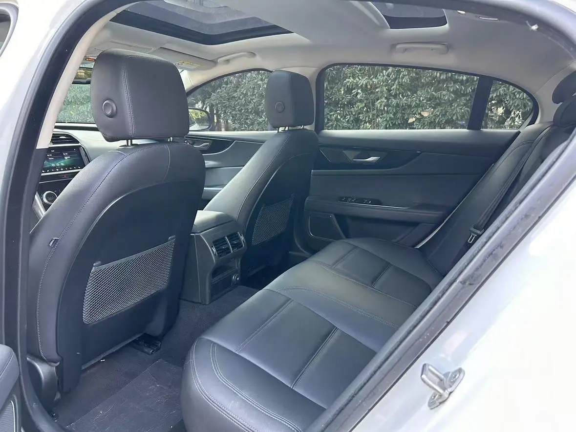 Jaguar Jaguar XEL 2.0T 200PS S Enterprising Elegant Version