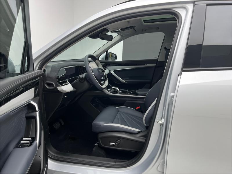 Geely Boyue L 2023