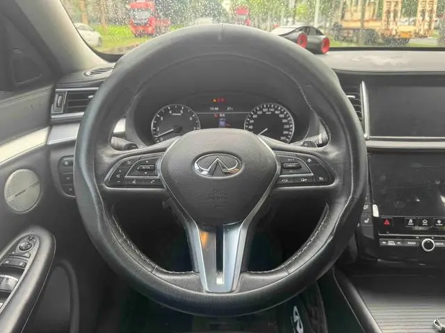 Infiniti Infiniti QX50 2.0T four-wheel drive smart version