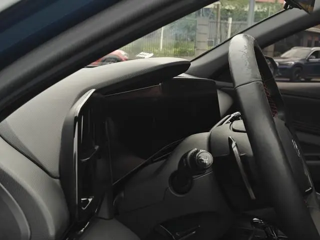 Hyundai Elantra 240TGDi DCT LUX Premium Edition