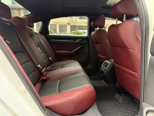 Honda Yingshipai 260TURBO Jingyue Edition