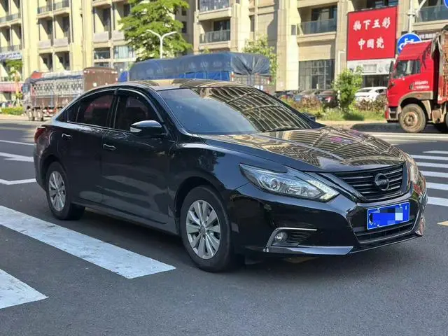 Nissan Teana Facelift 2.0 L XL Comfort Edition