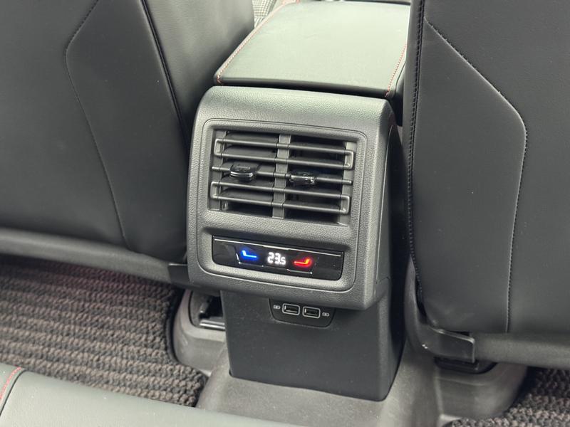 Volkswagen Golf GTI 2025