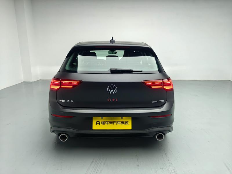 Volkswagen Golf GTI 2023