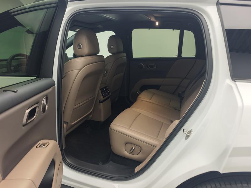 Li Auto Ideal i6 2025