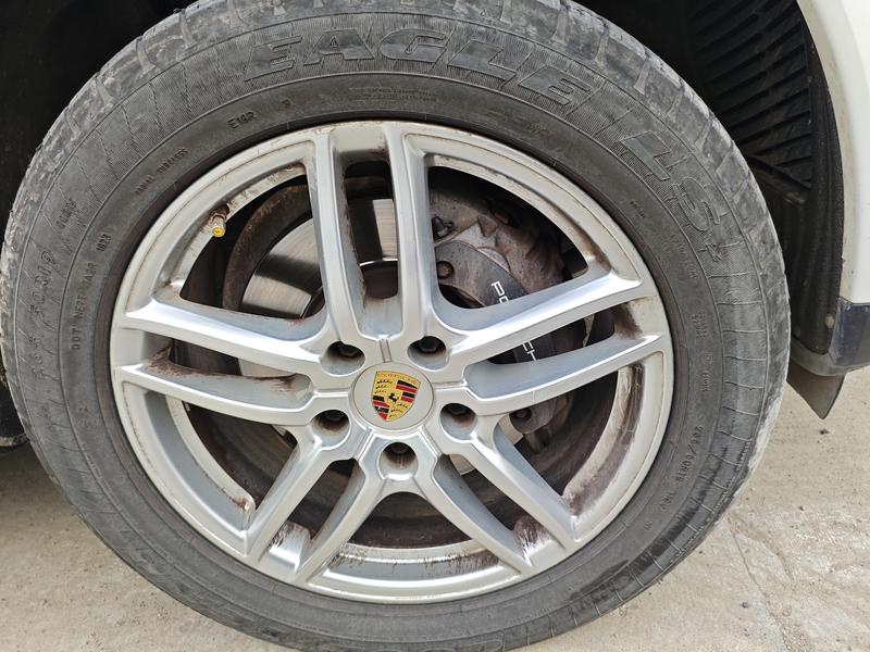 Porsche Cayenne 2016