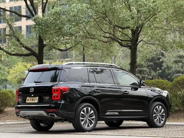 GAC Trumpchi GS8 320T four-wheel drive luxury Zhilian Edition 7-seater