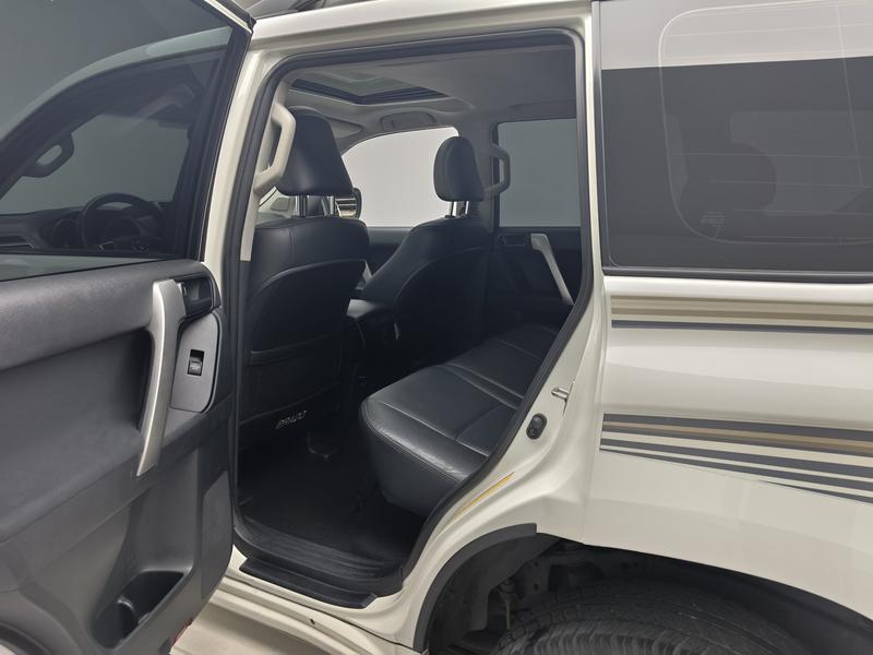 Toyota Prado 2016