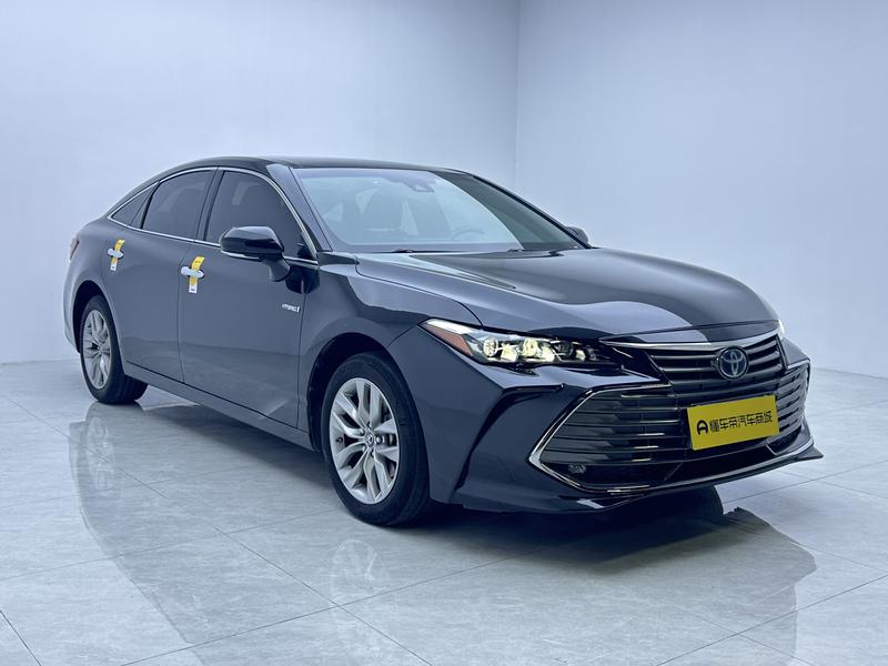 Toyota Asian Dragon 2019