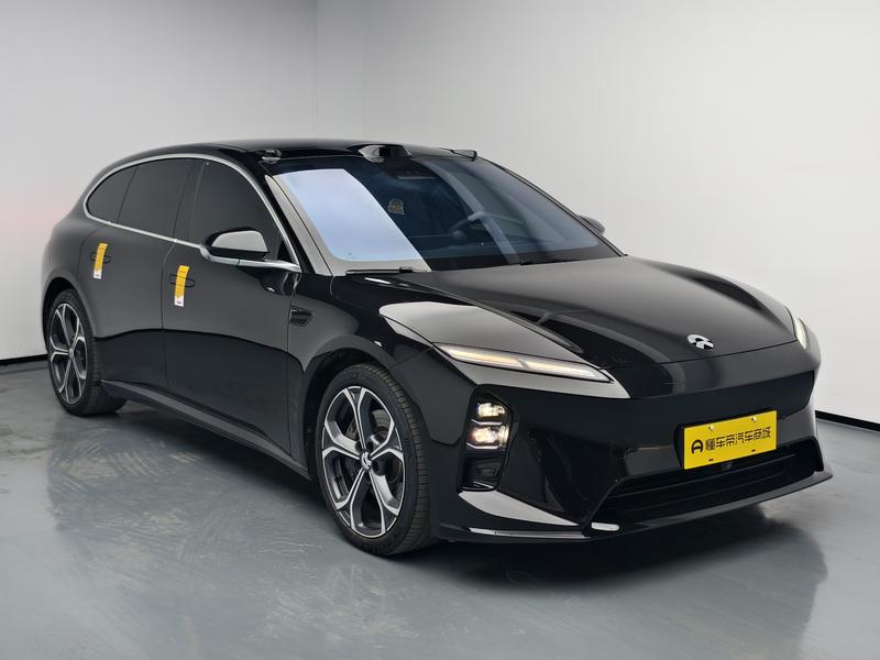 NIO NIO ET5 Touring 2025