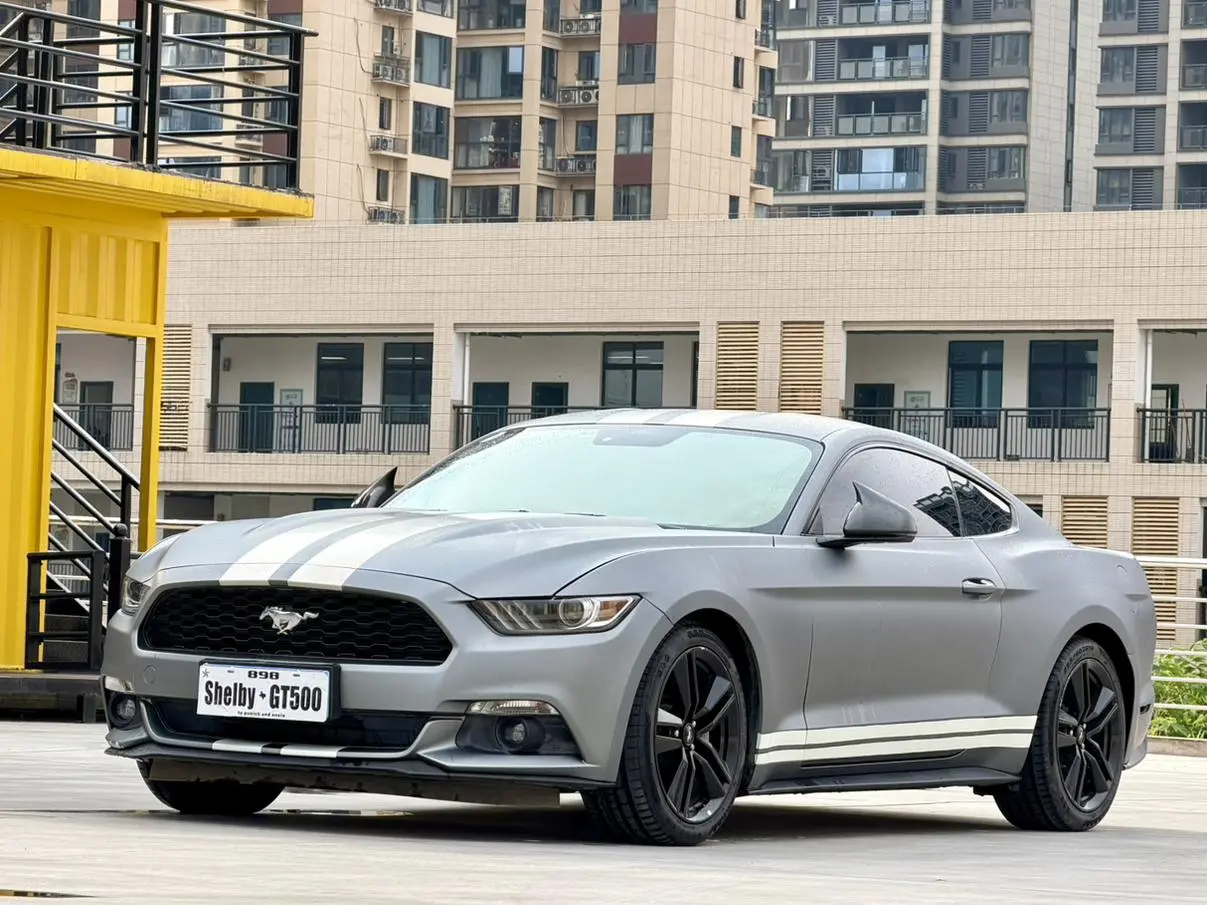 Ford Mustang 2.3T Performance Version