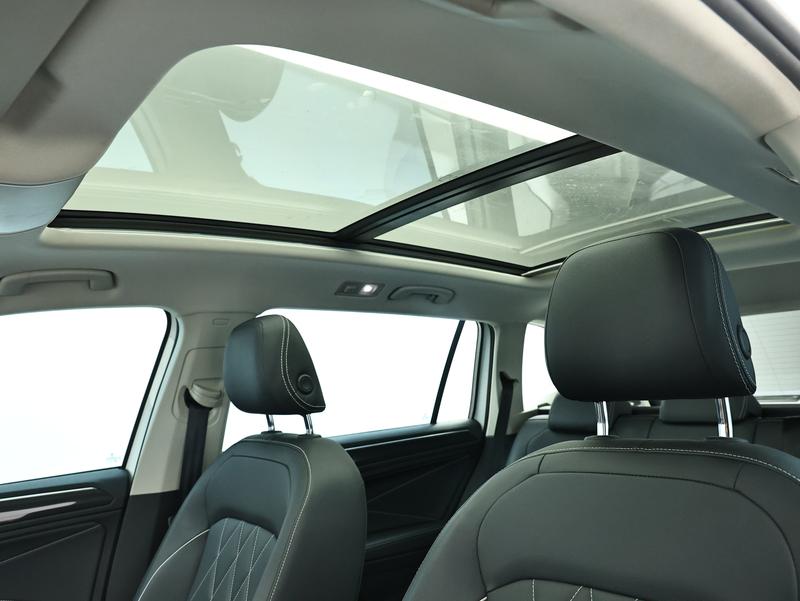 Volkswagen Tiguan L 2024