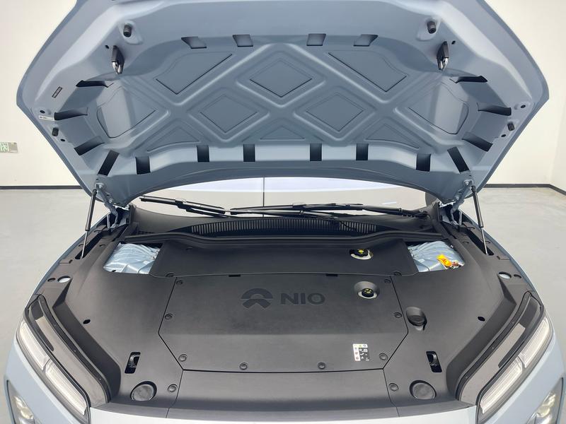 NIO NIO ET5 Touring 2025