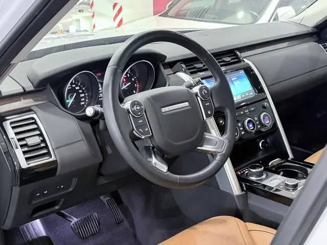 Land Rover discover 3.0 V6 HSE