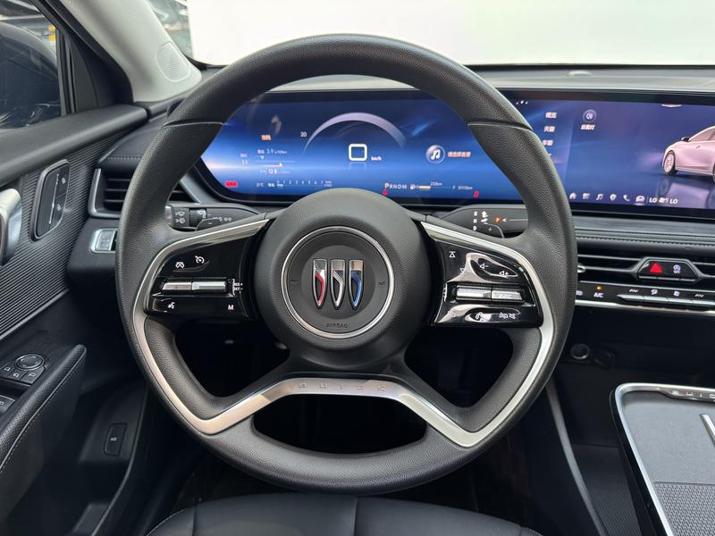 Buick LaCrosse 2023