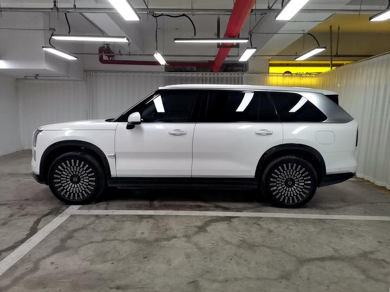 Zeekr ZEEKR 9X 2025
