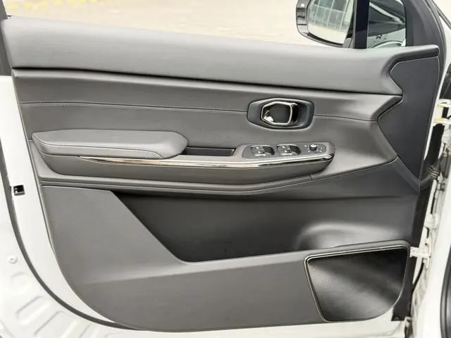 NIO NIO ES8 580KM base version six seats