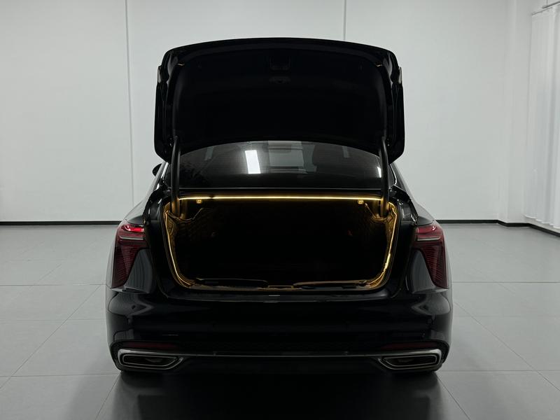 Hongqi Red Flag H5 2025