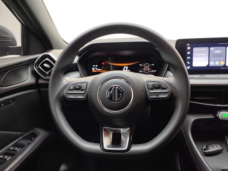 MG MG5 2025