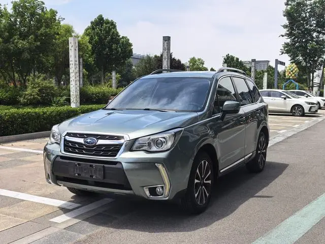 Subaru FORESTER Forester 2.0i Fashion Navigation Version