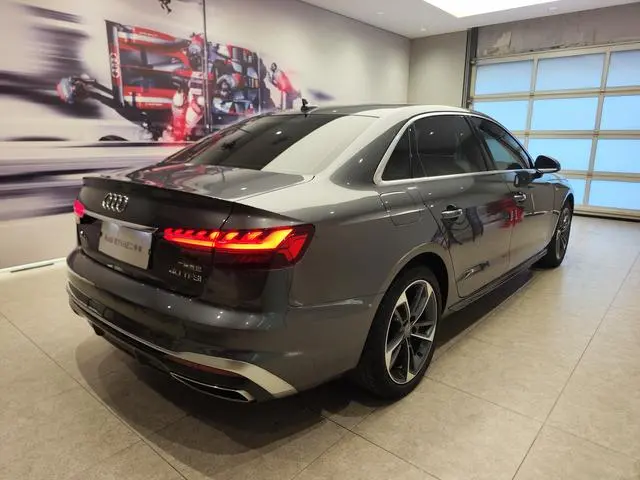 Audi Audi A4L 40 TFSI fashion dynamic type