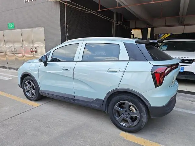 Geometry Geely Geometry E Firefly 401KM Thunderbolt Tiger