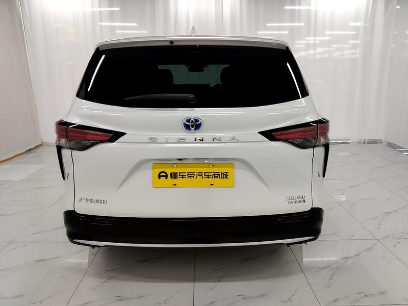 Toyota Sienna 2023
