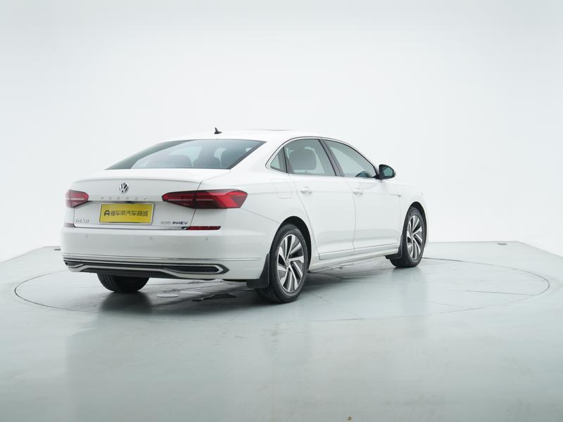 Volkswagen Passat PHEV 2019
