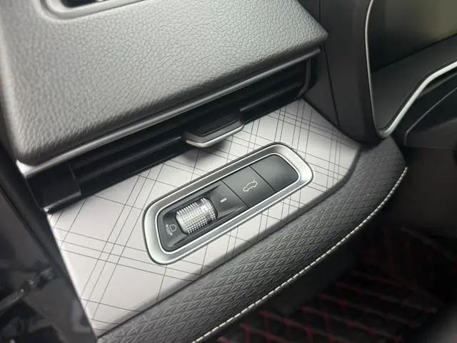 Geely Xingrui 2.0T luxury