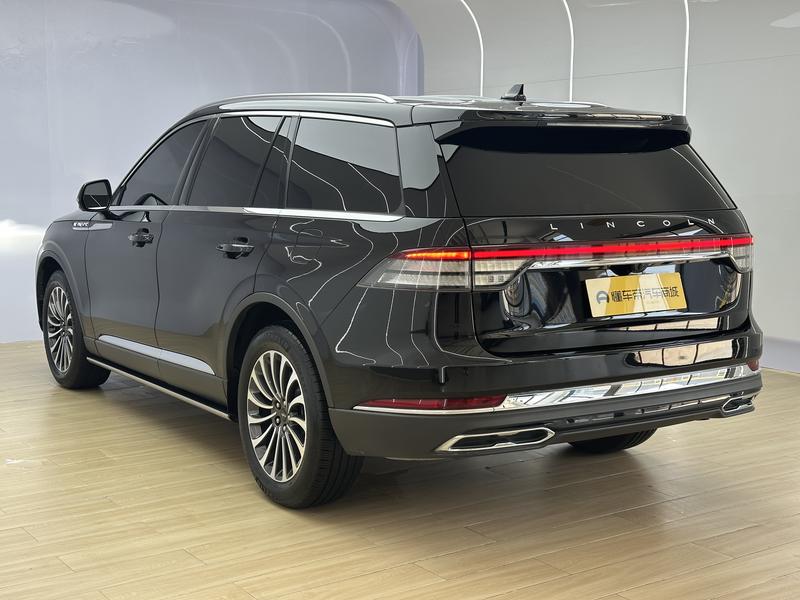 Lincoln aviator 2023