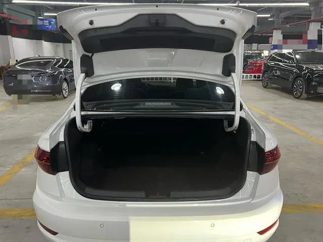 Volkswagen Sagitar 280TSI DSG Beyond Edition