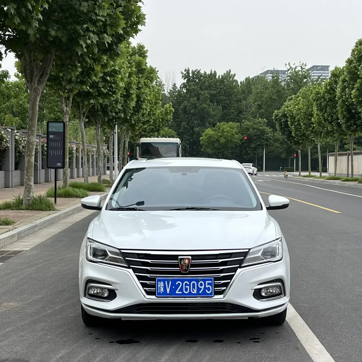 Roewe Roewe i5 1.5L automatic 4G Interconnection Linghao Version
