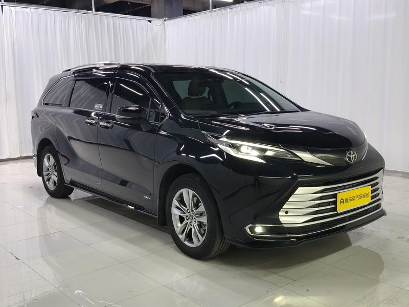 Toyota Sienna 2024