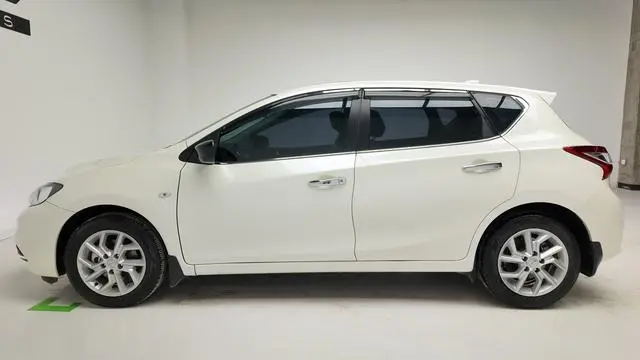 Nissan TIIDA 1.6L CVT Cool Version