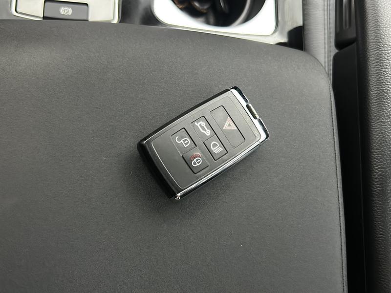Land Rover discover 2018