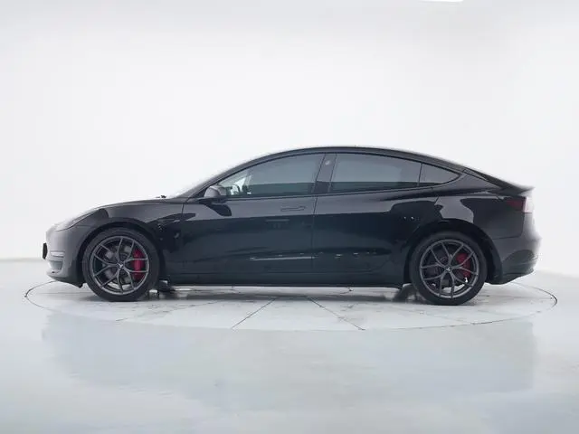 Tesla Model 3 Performance high-performance all-wheel drive version 3D3/3D1