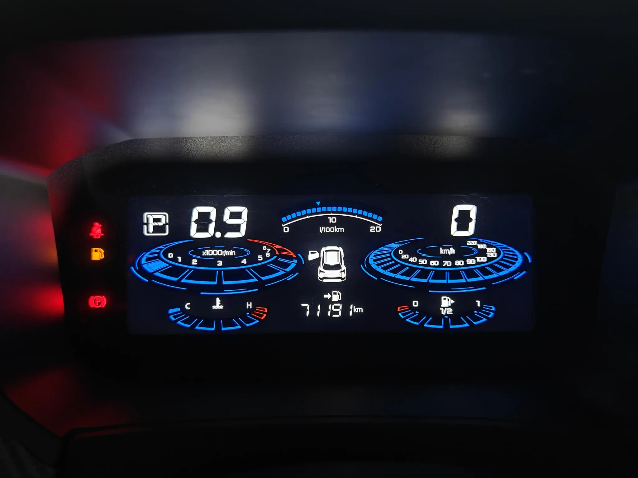 Venucia Qichen T60 1.6L CVT Zhixing Edition Country VI