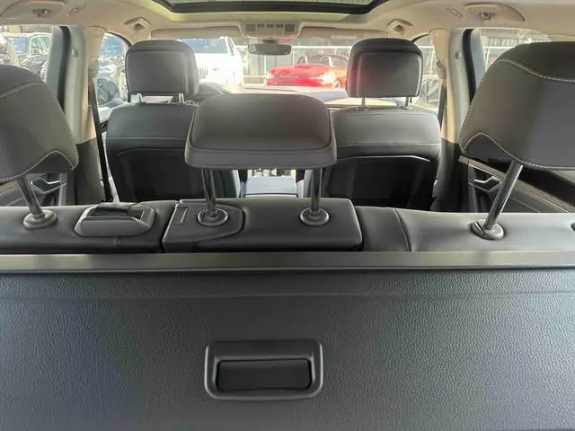 Volkswagen Touareg 3.0 TSI Ruixiang Edition Yao Black Sports Suit