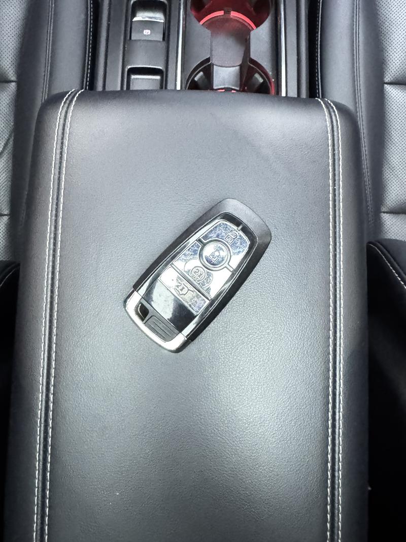 Lincoln adventurer 2022